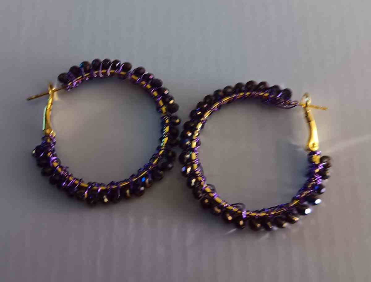 18 K Gold Earrings Wrapped with Purple  Beads