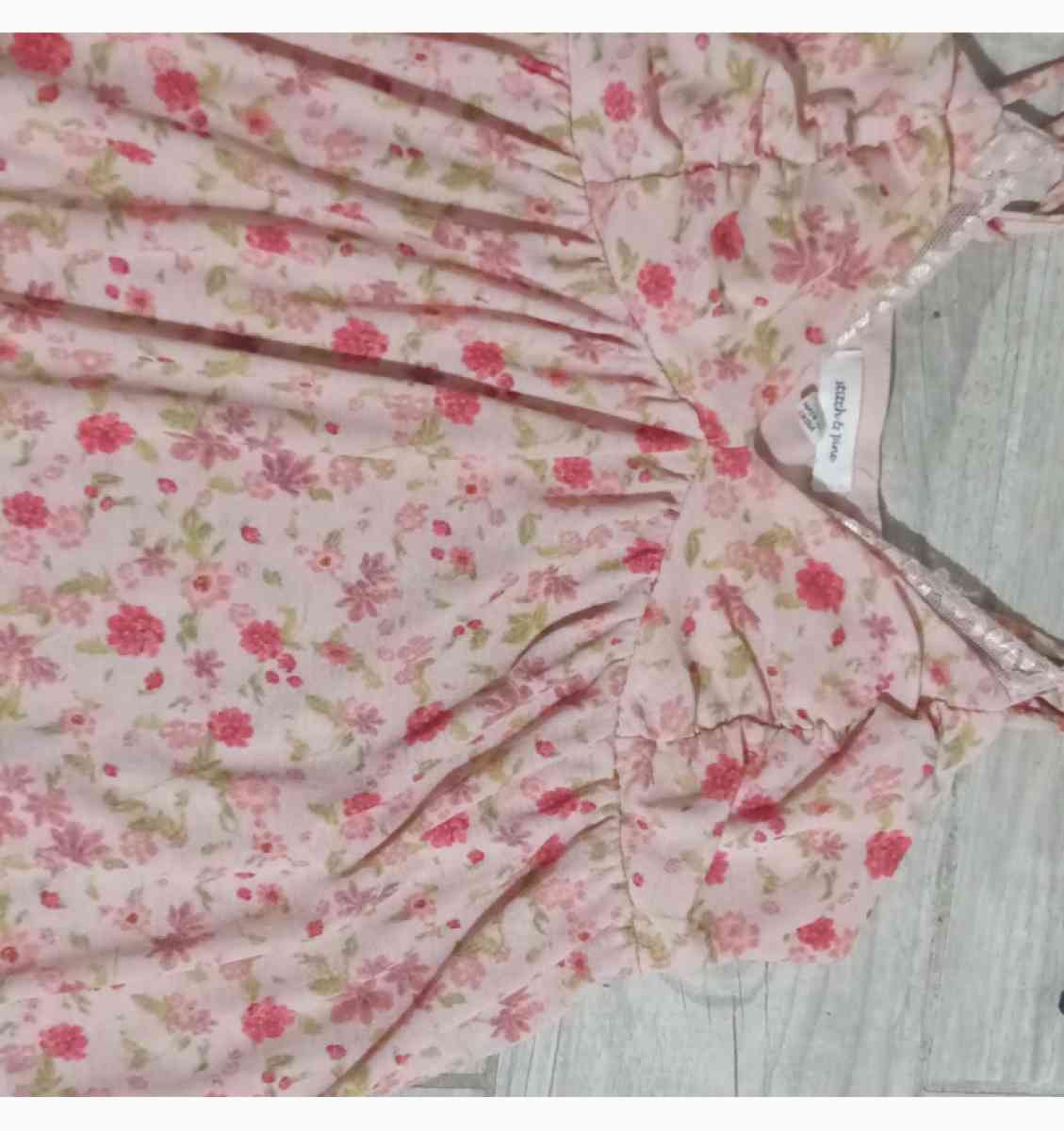 cute pink floral camisole tank top cottage core size small