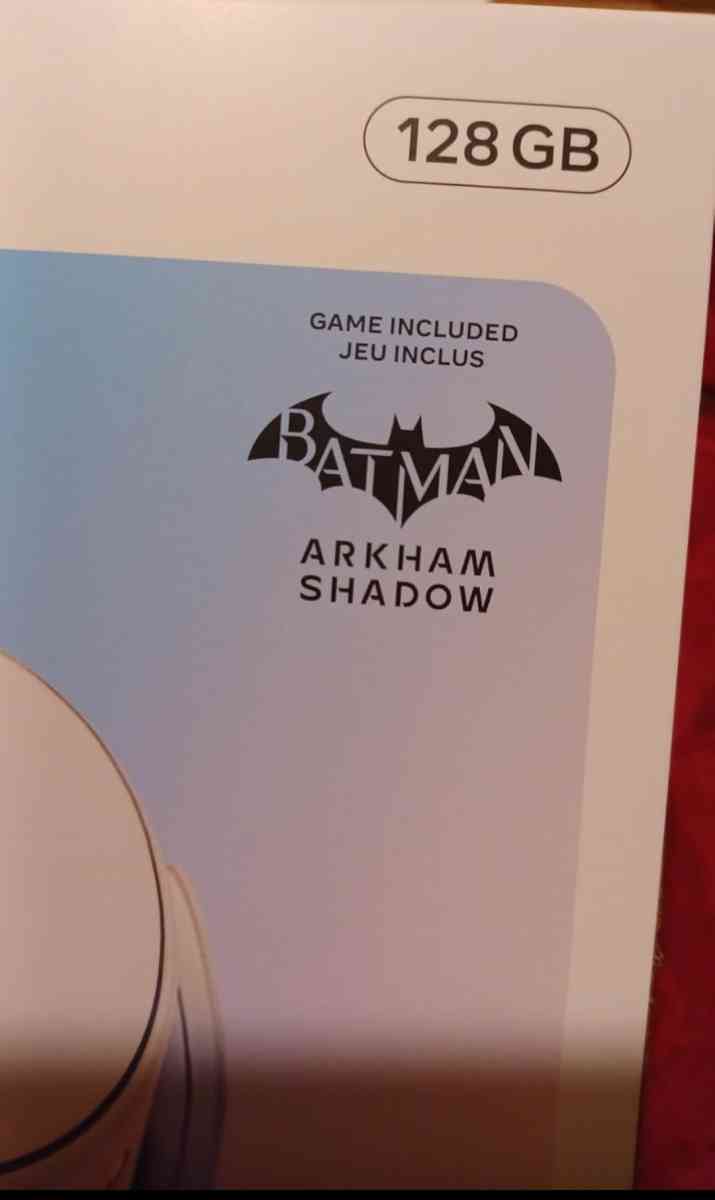 Meta Quest 3 VR Headset  128GB  with Batman Arkham Shadow