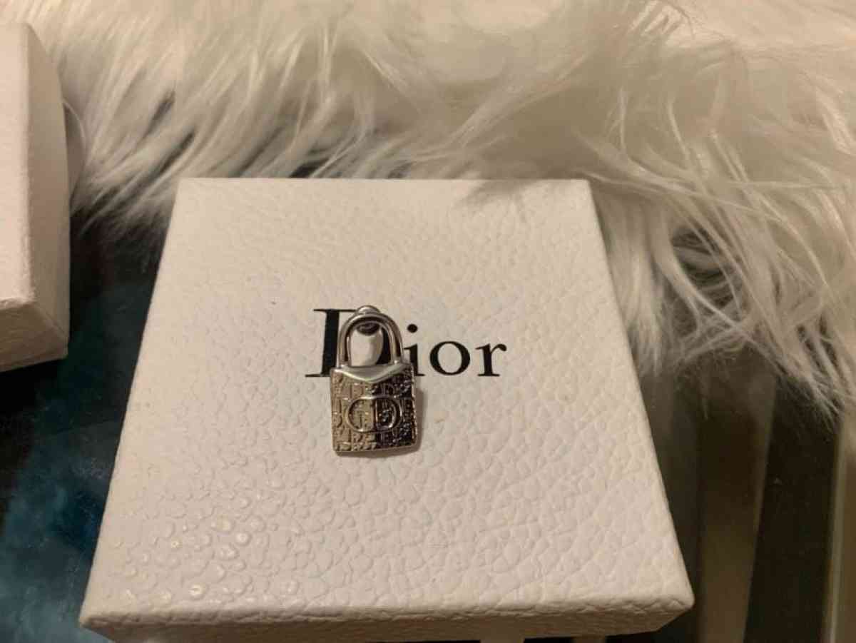 Dior earrings