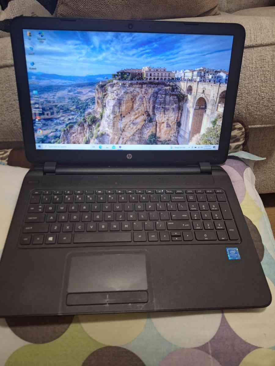 laptop hp windows 10