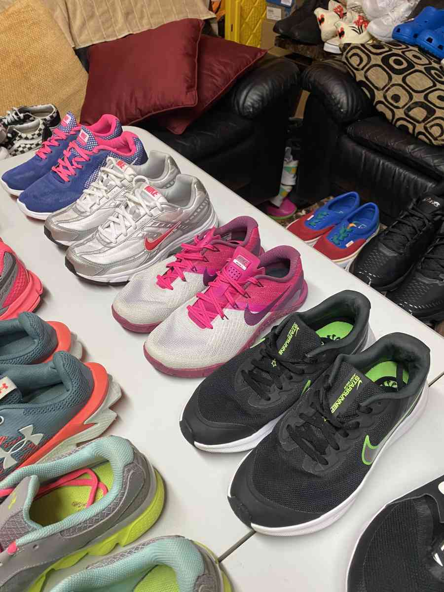 14 pairs Womens Mixed Brand Sneaker Bundle Size 7 and 7 half