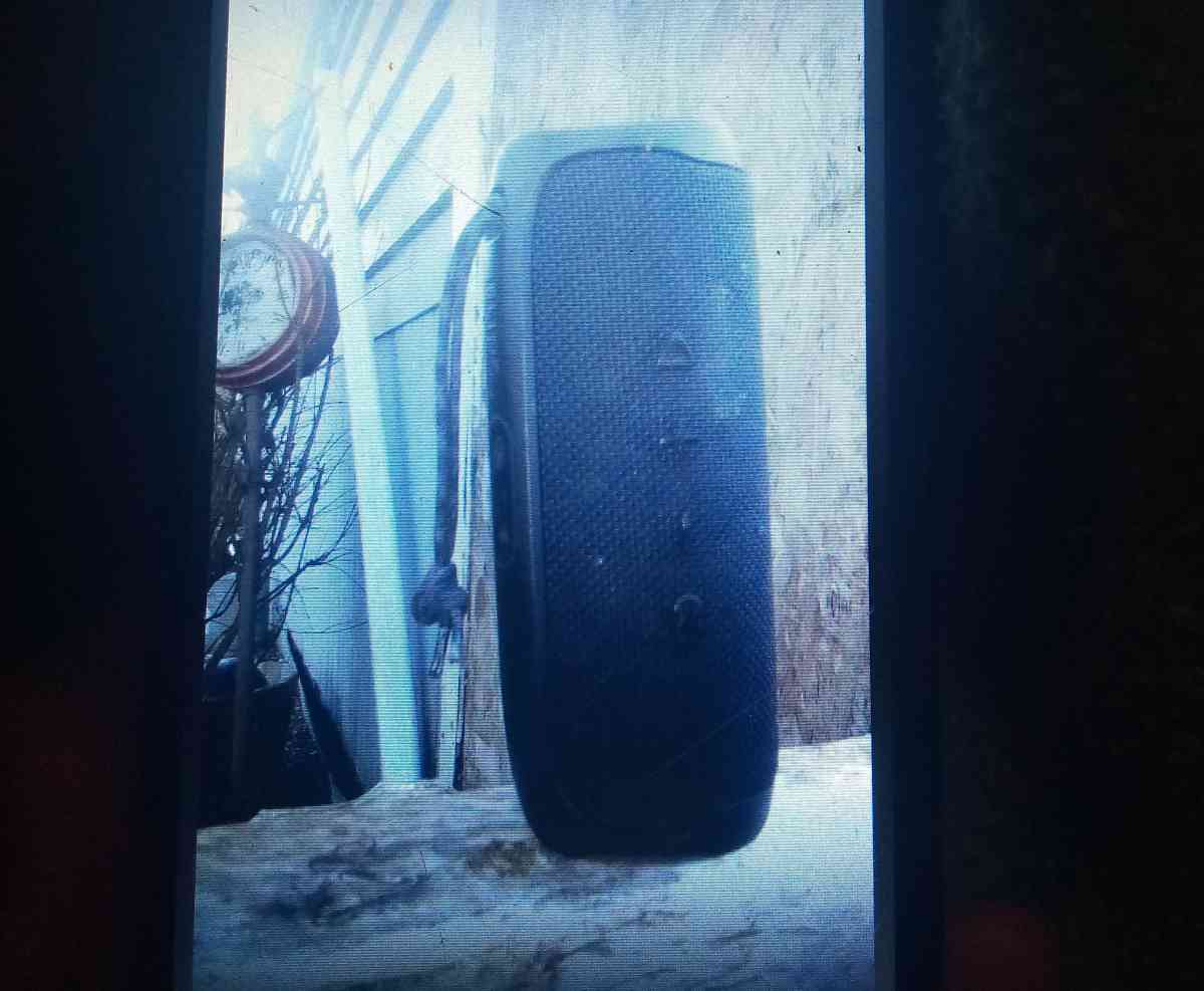 JBL flip 5 speaker