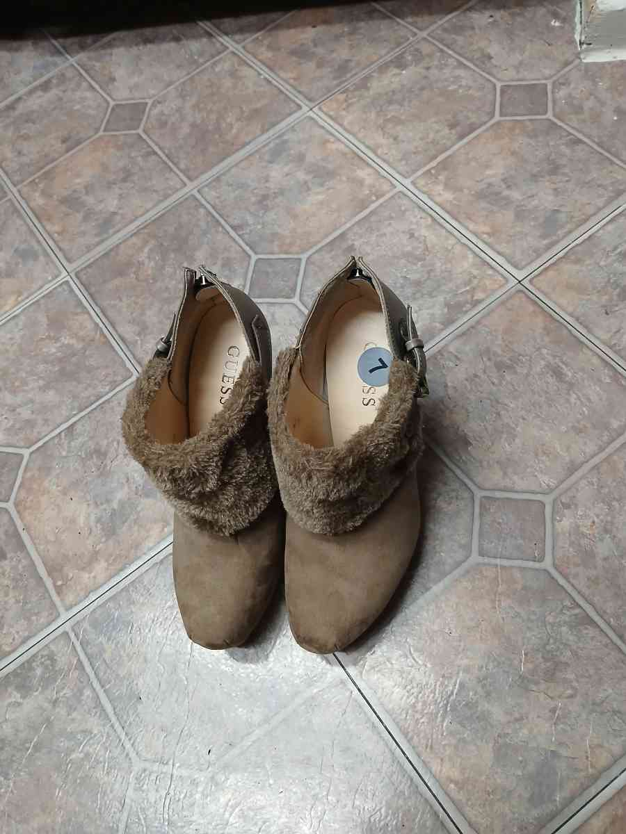 boots guess