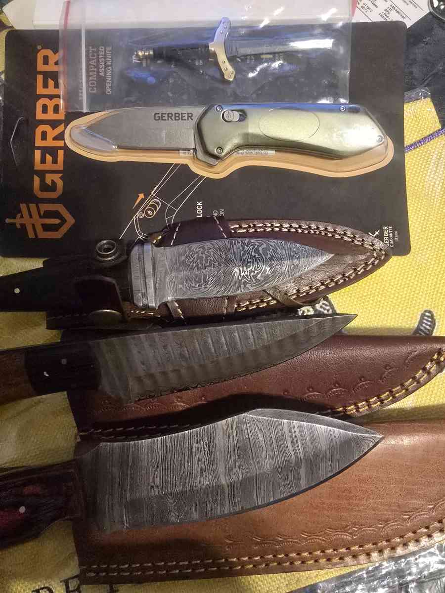 Damascus Steel knives