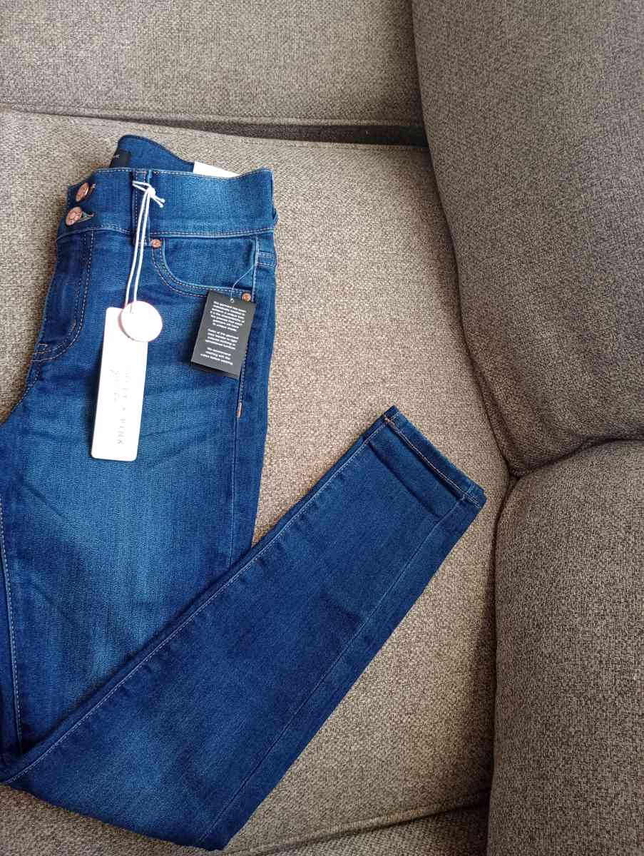 Celebrity pink girls pants size 12  new with tag