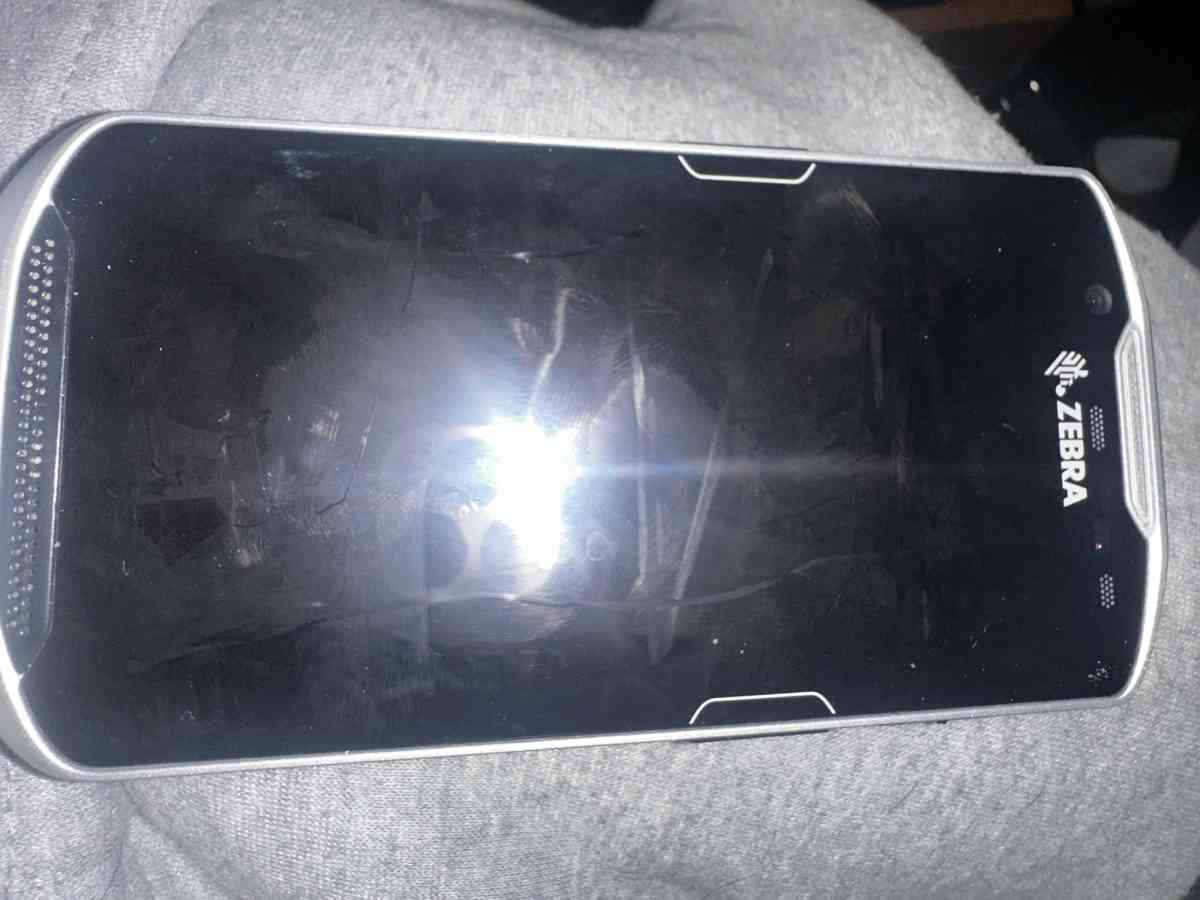 ZEBRA TC52  scanner phone