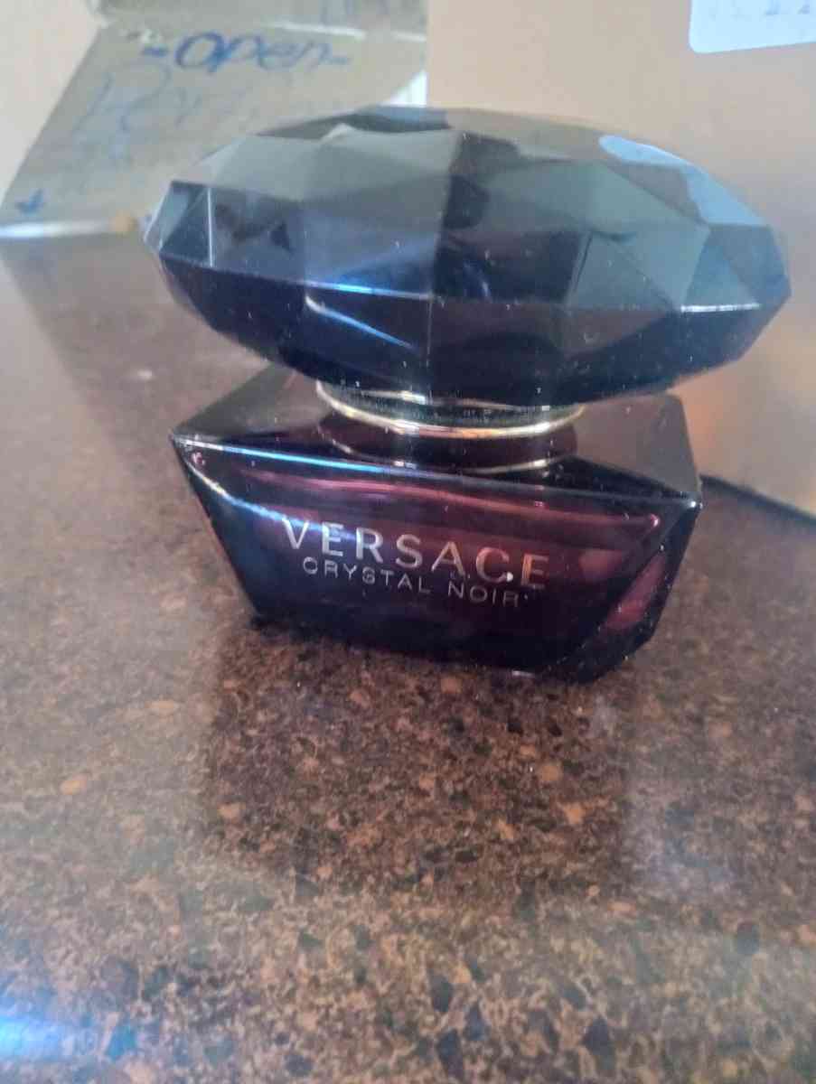 Versace perfume