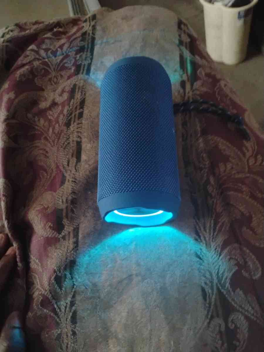 EDUPLINK M6PRO WATERPROOF SPEAKER