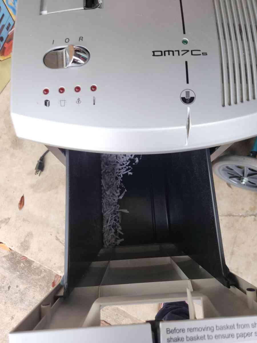 big paper Shredder machine