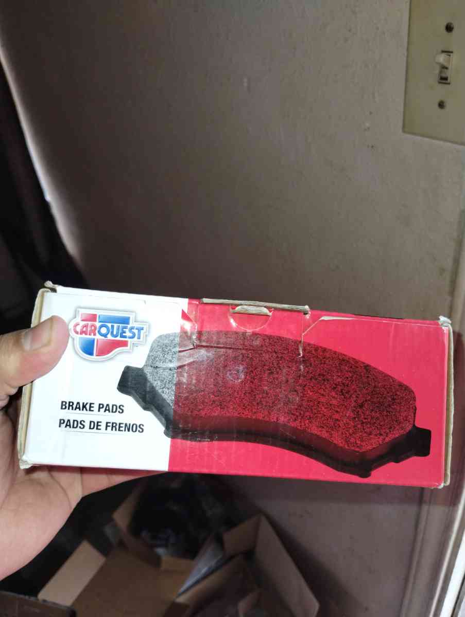 front brake pads and 2 front rotors