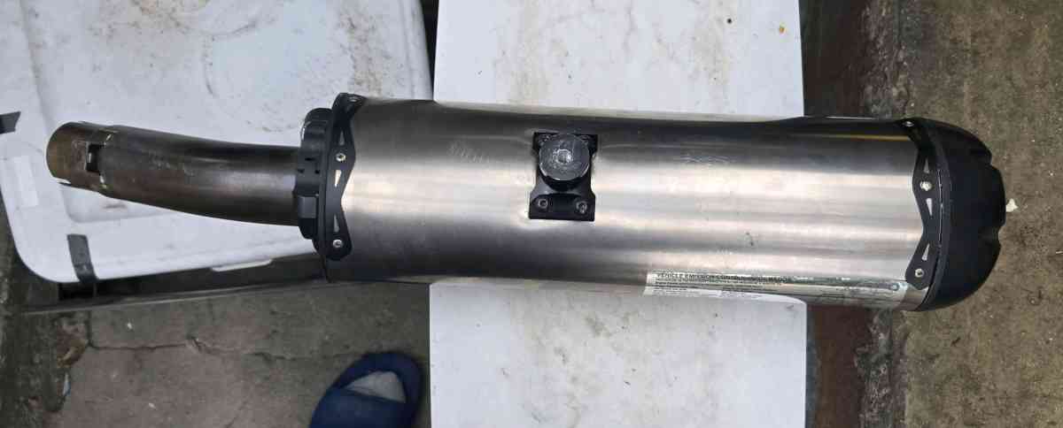 Two Brothers Racing Full Exhaust