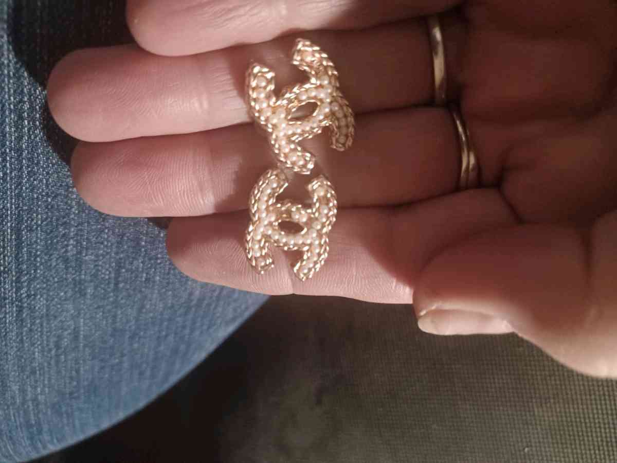 earringsthese are double c earrings super cute real unsure