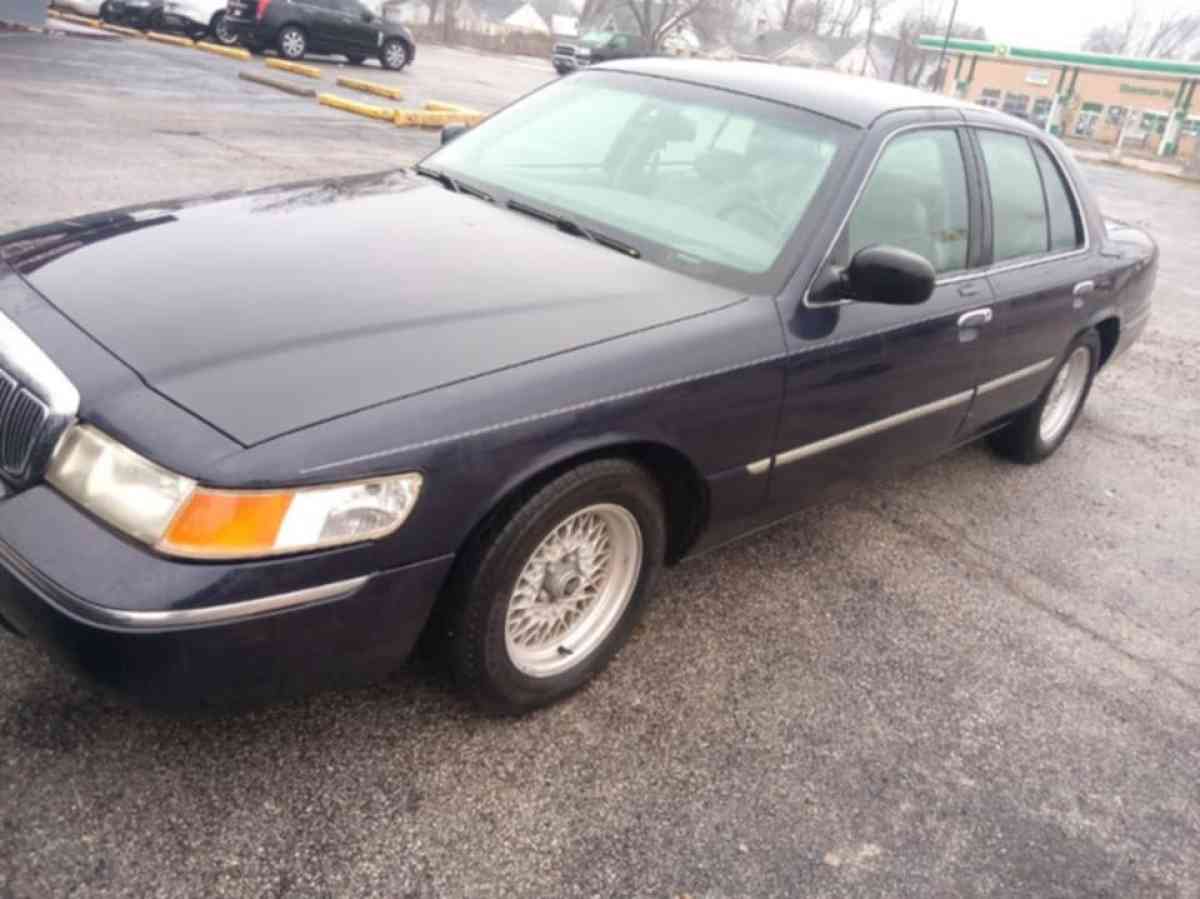 2004 Mercury Grand Marquis LS