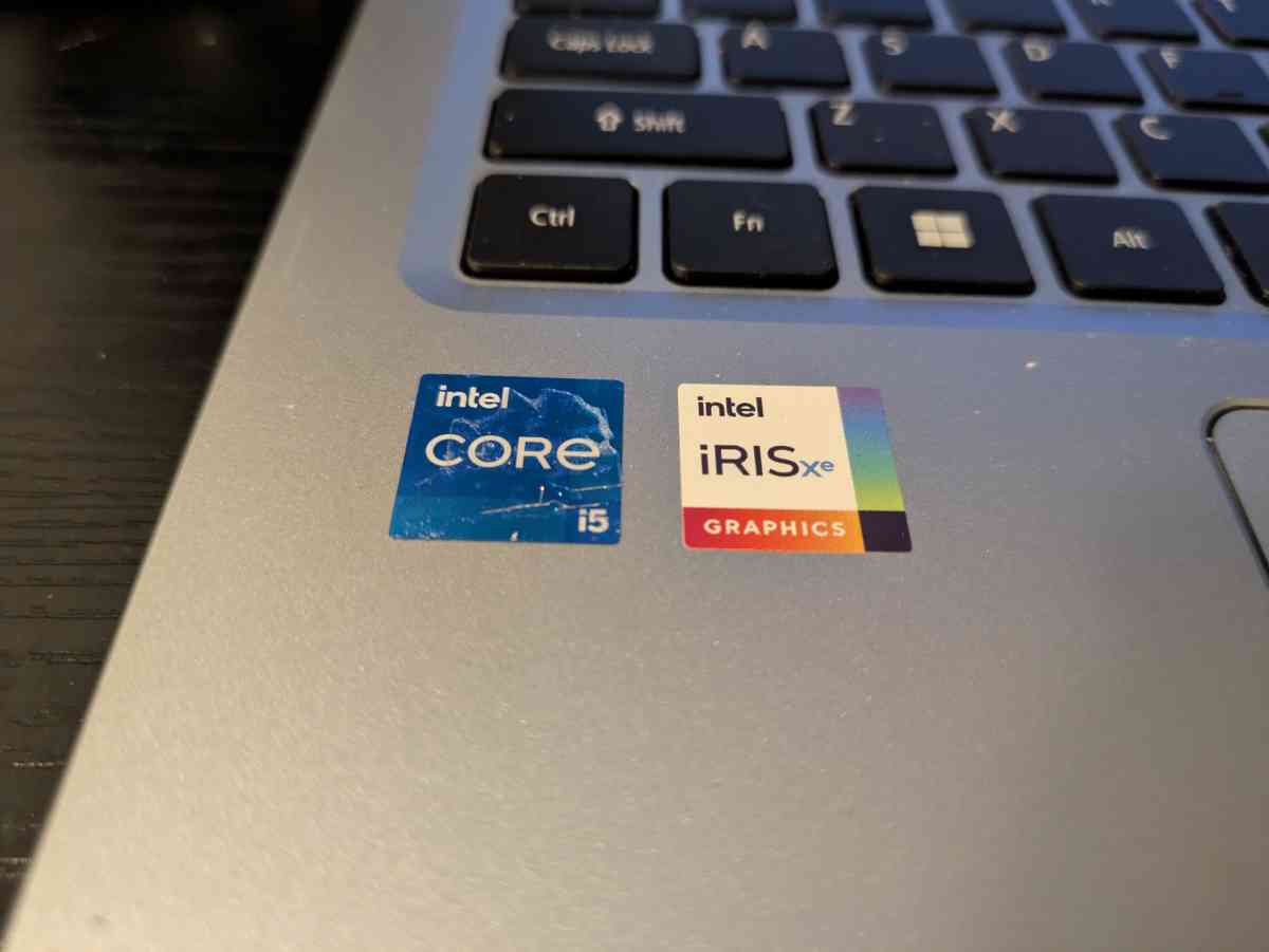 Laptop Acer aspire 3 and available for trading