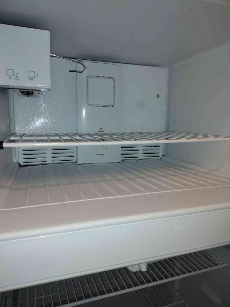 vendo esta Refrigerador esta en excelentes condiciones