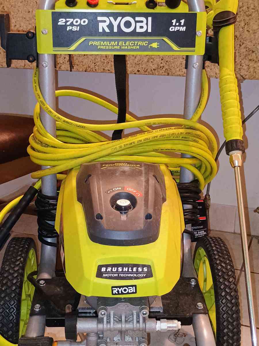 Ryobi 2700 PSI Electric Power Washer