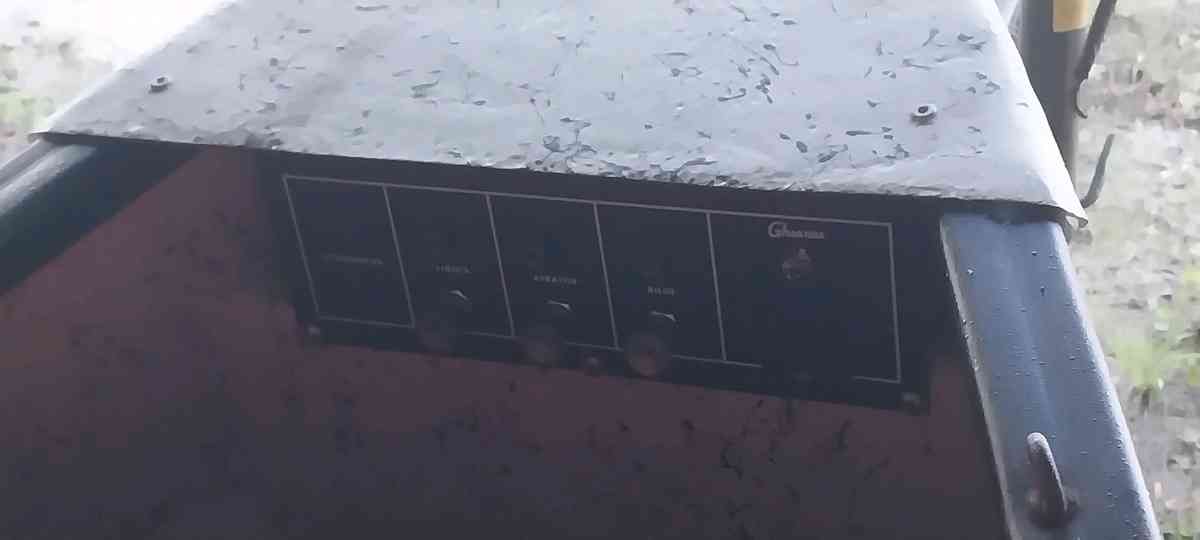 97 Gheen boat rated for 15h motor with trailer