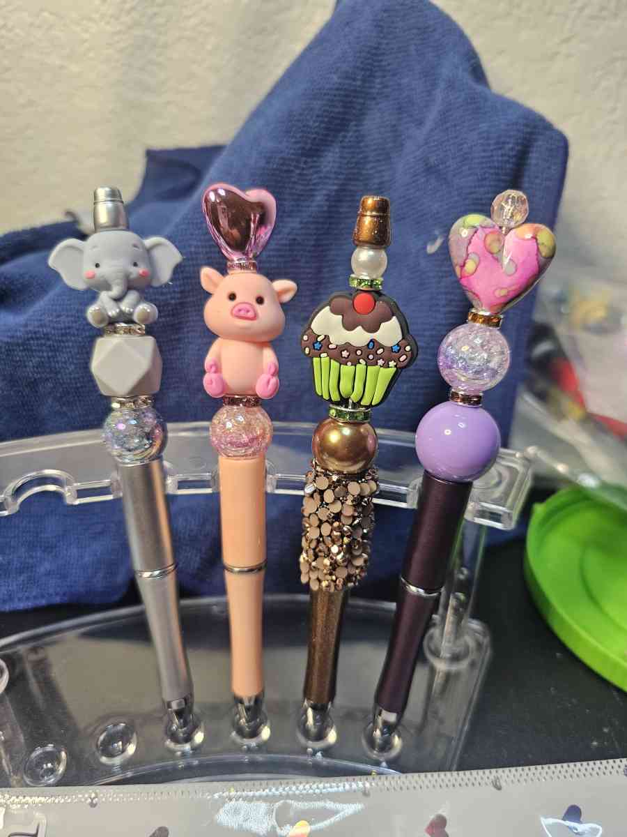 Set of very pretty pens