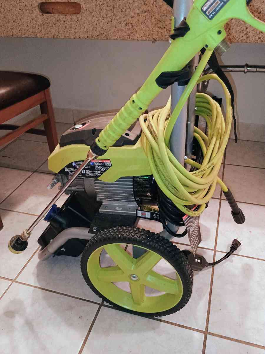 Ryobi 2700 PSI Electric Power Washer