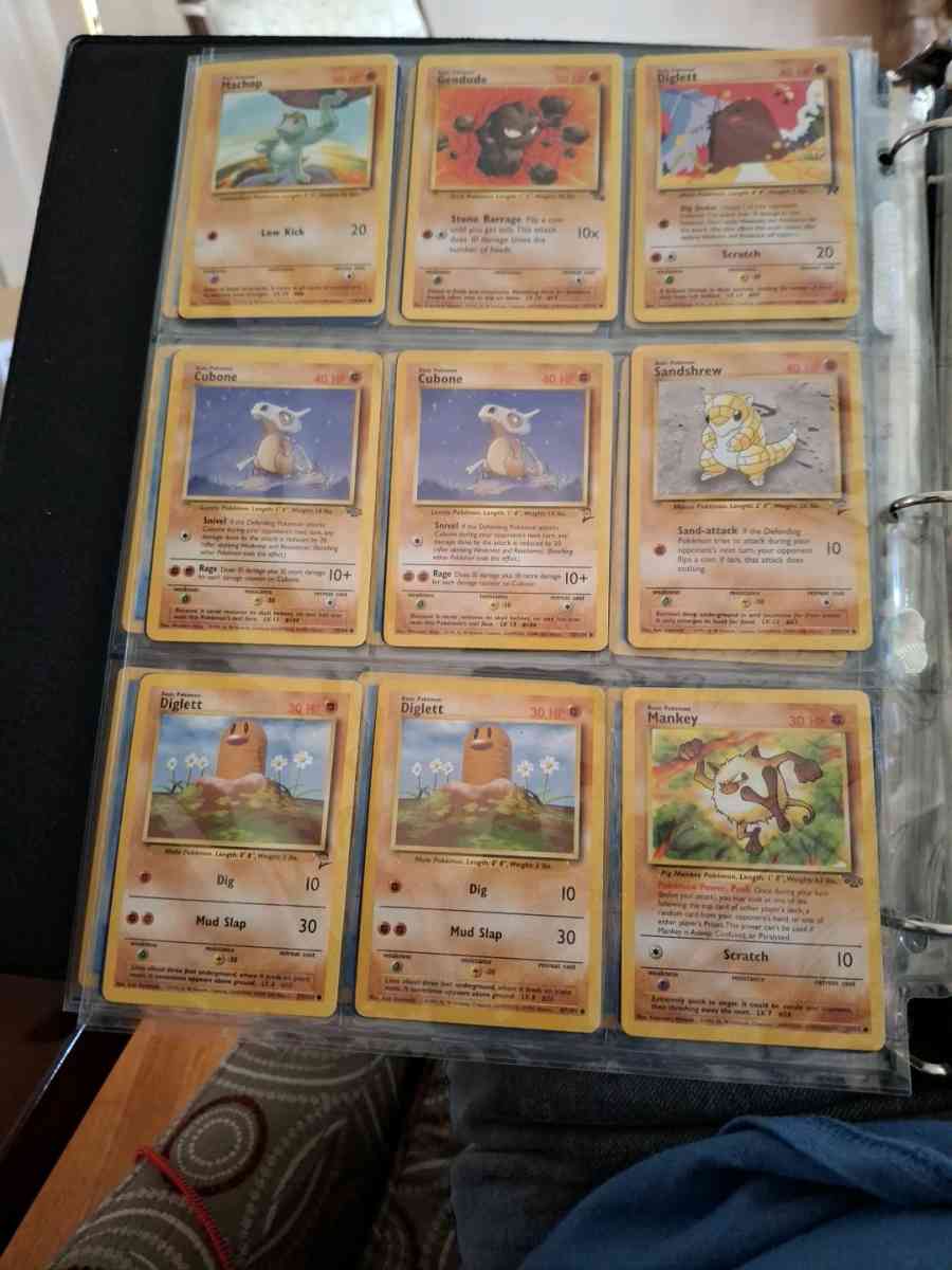 vintage Pokmon binder
