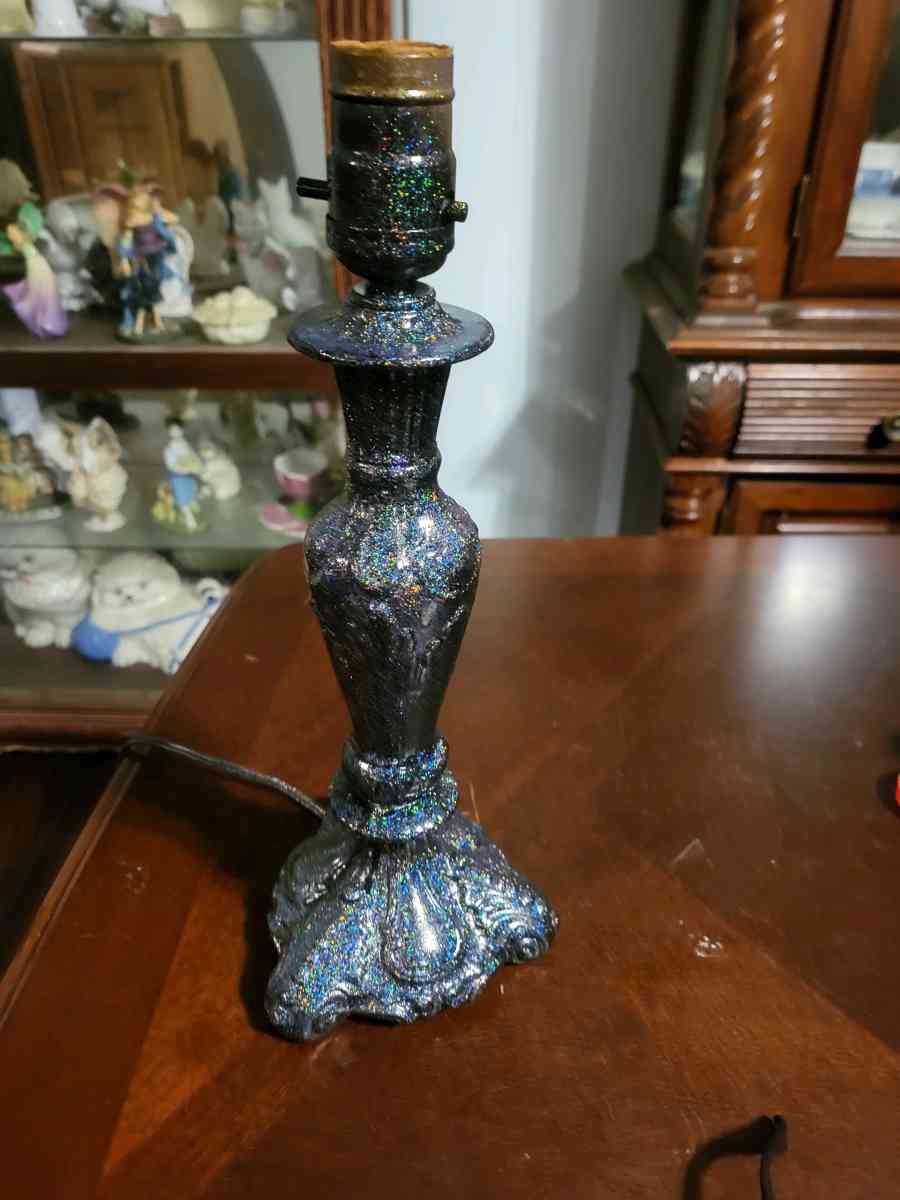 Super sparkly lamp