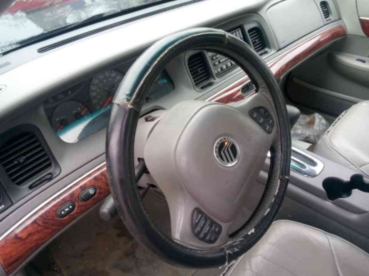 2004 Mercury Grand Marquis LS