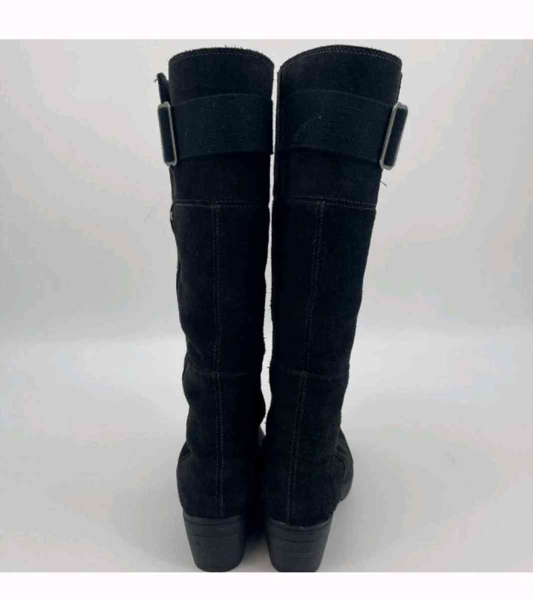 SOREL SUEDE WEDGE BOOTS