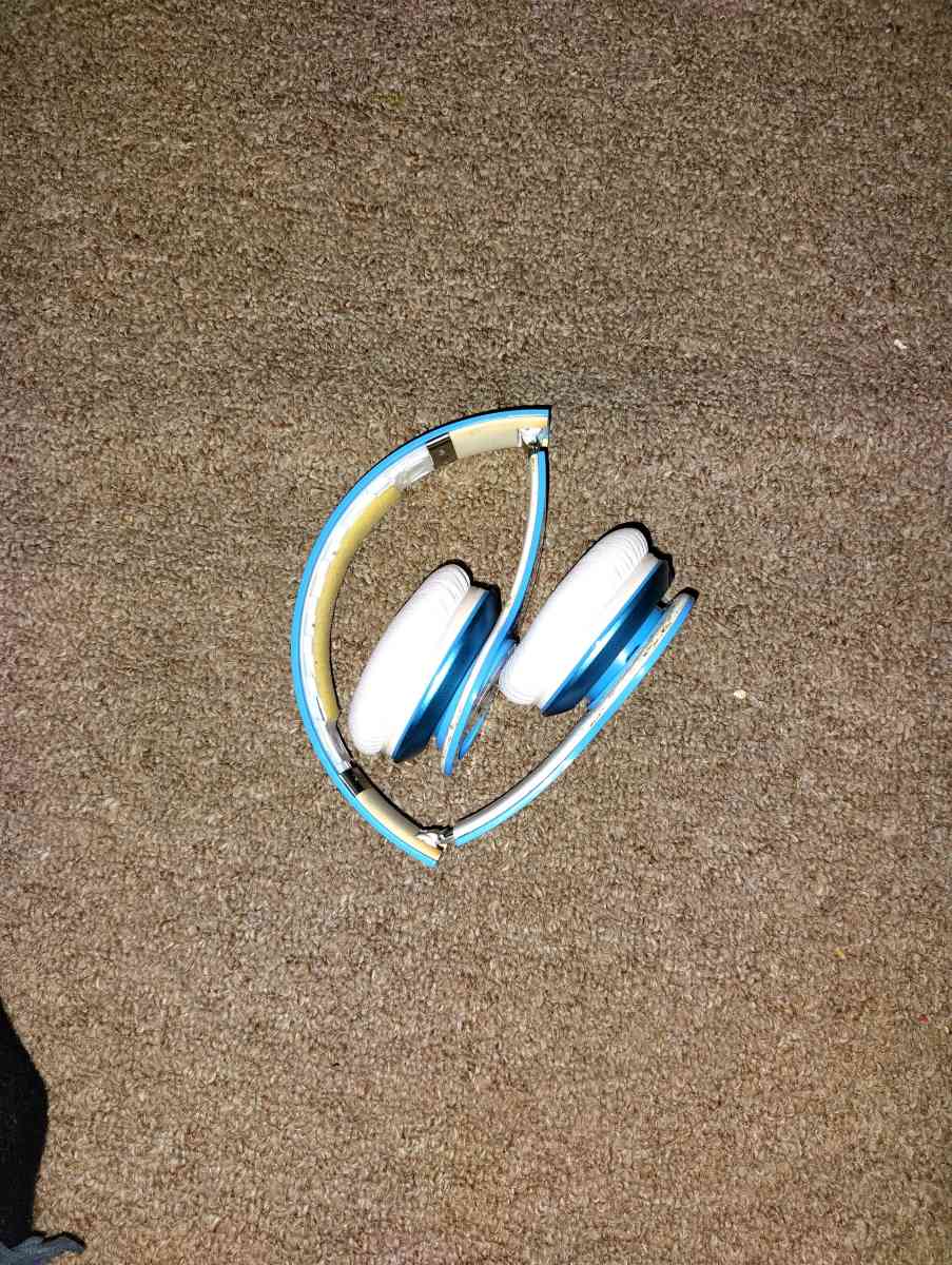 beats by Dre headphones