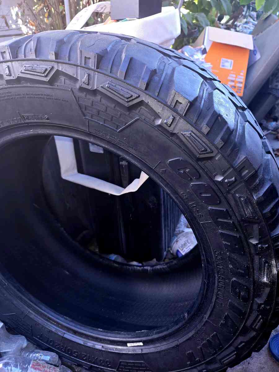 4 FEDERAL COURAGIA MT 33x1250R20 LT