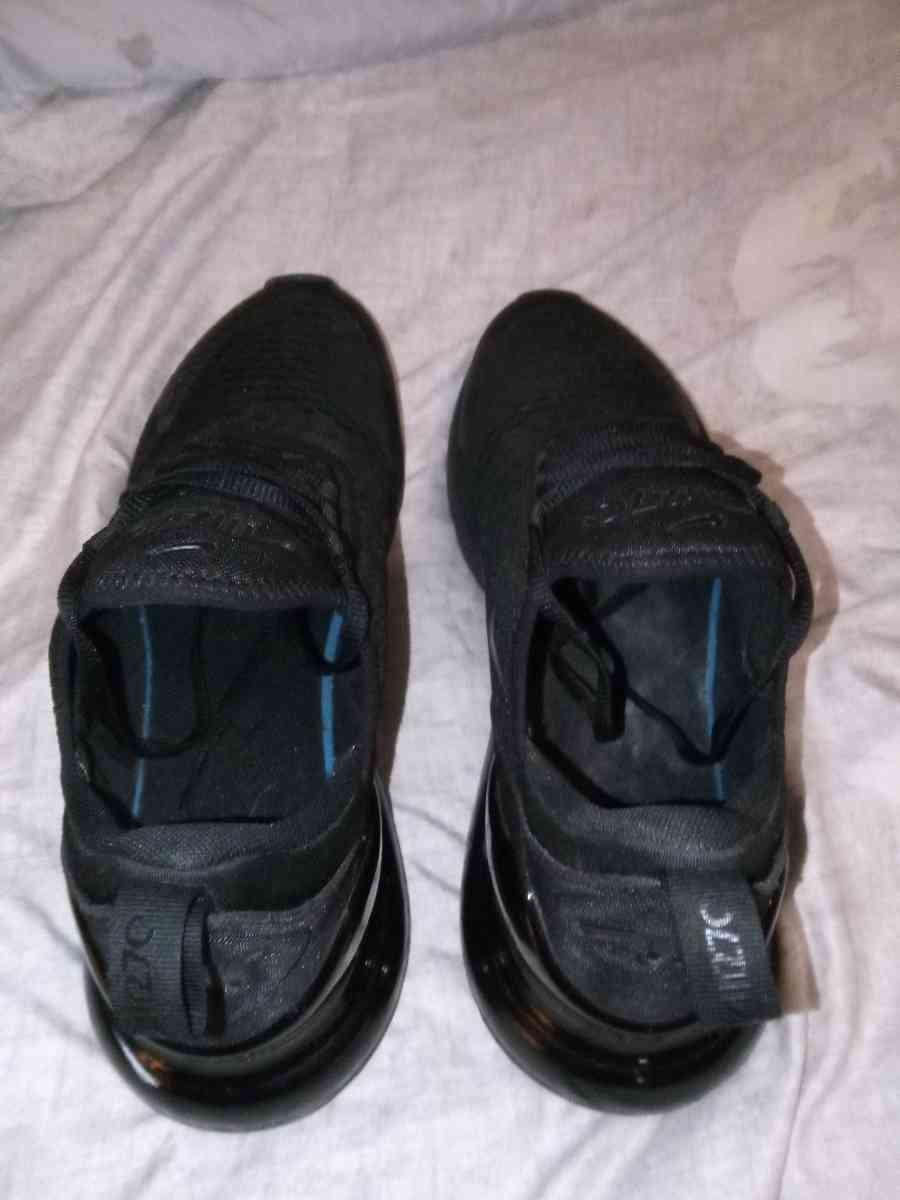 Nike Air Max triple black 270 shoes