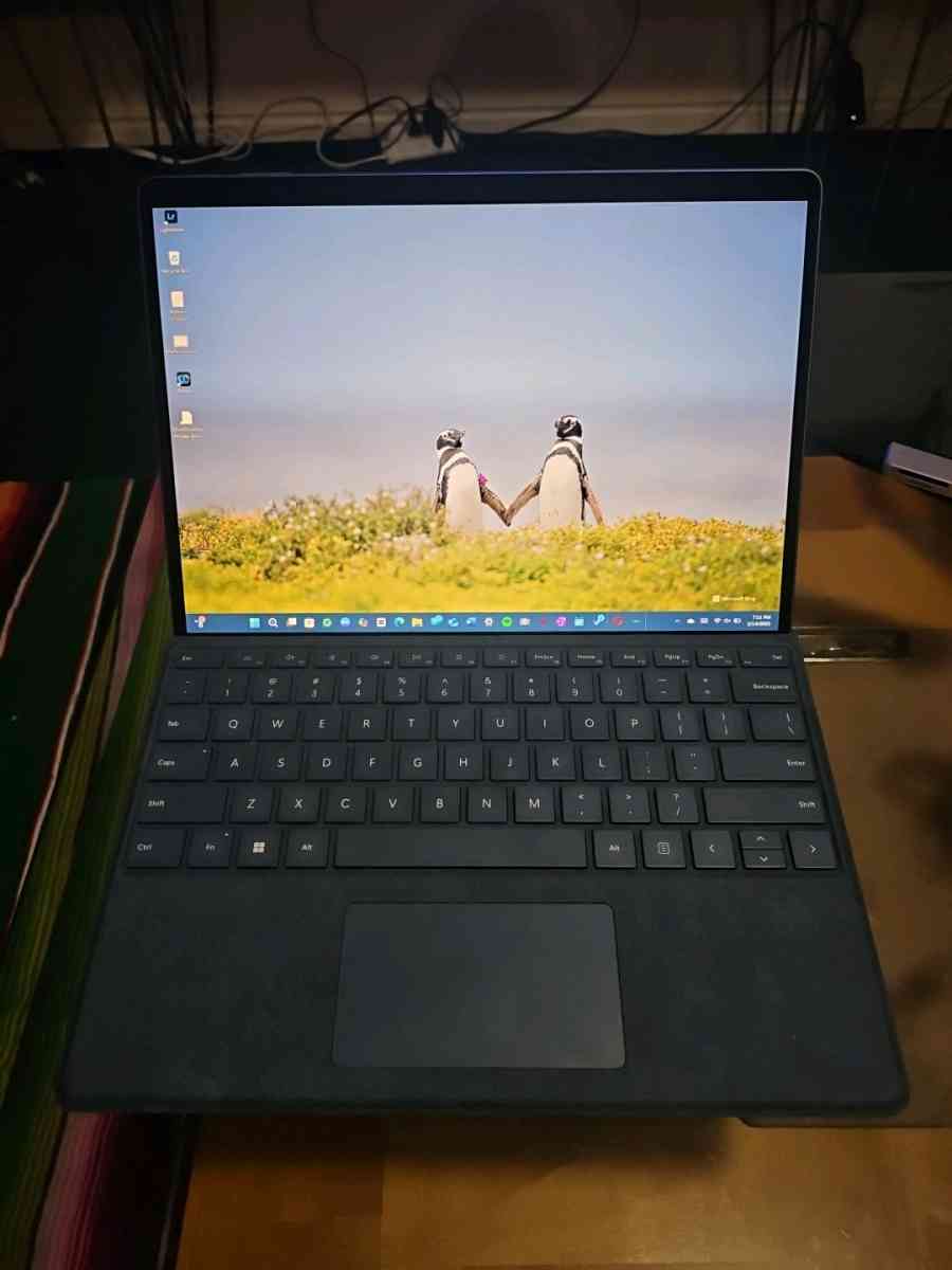 Microsoft Surface Pro 9 Bundle