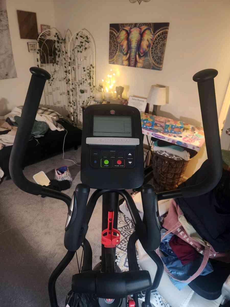Schwinn Eliptical