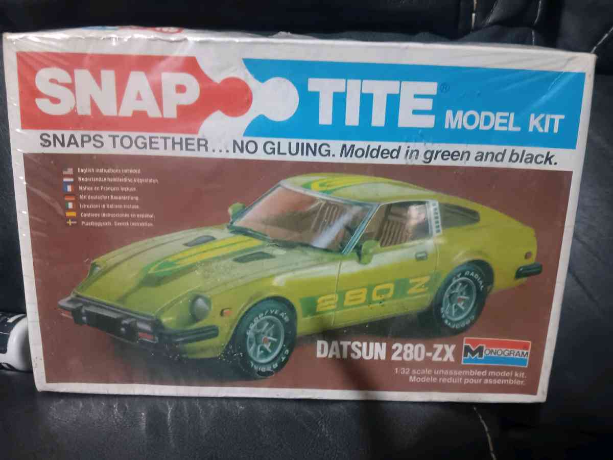 30 all new stayed in box pic box