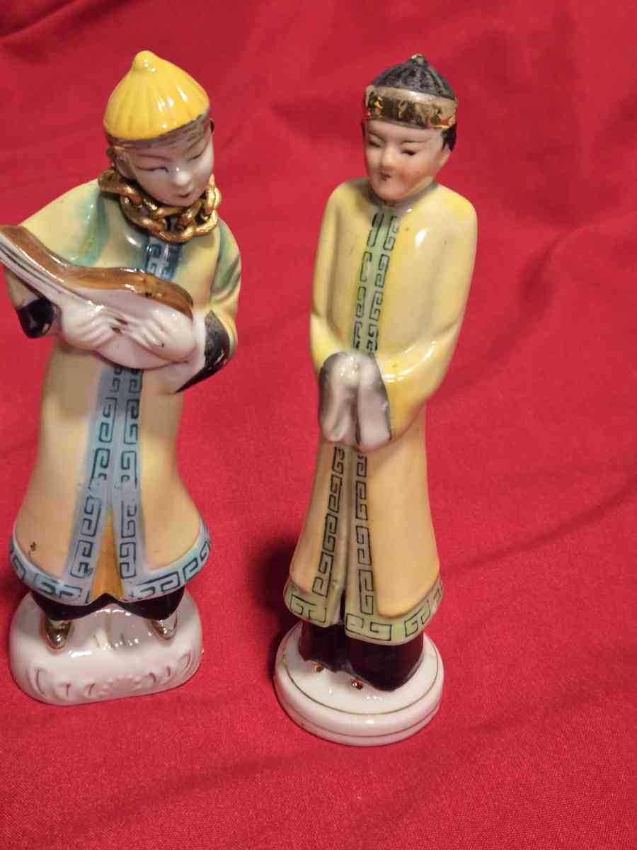 oriental ceramic figurines