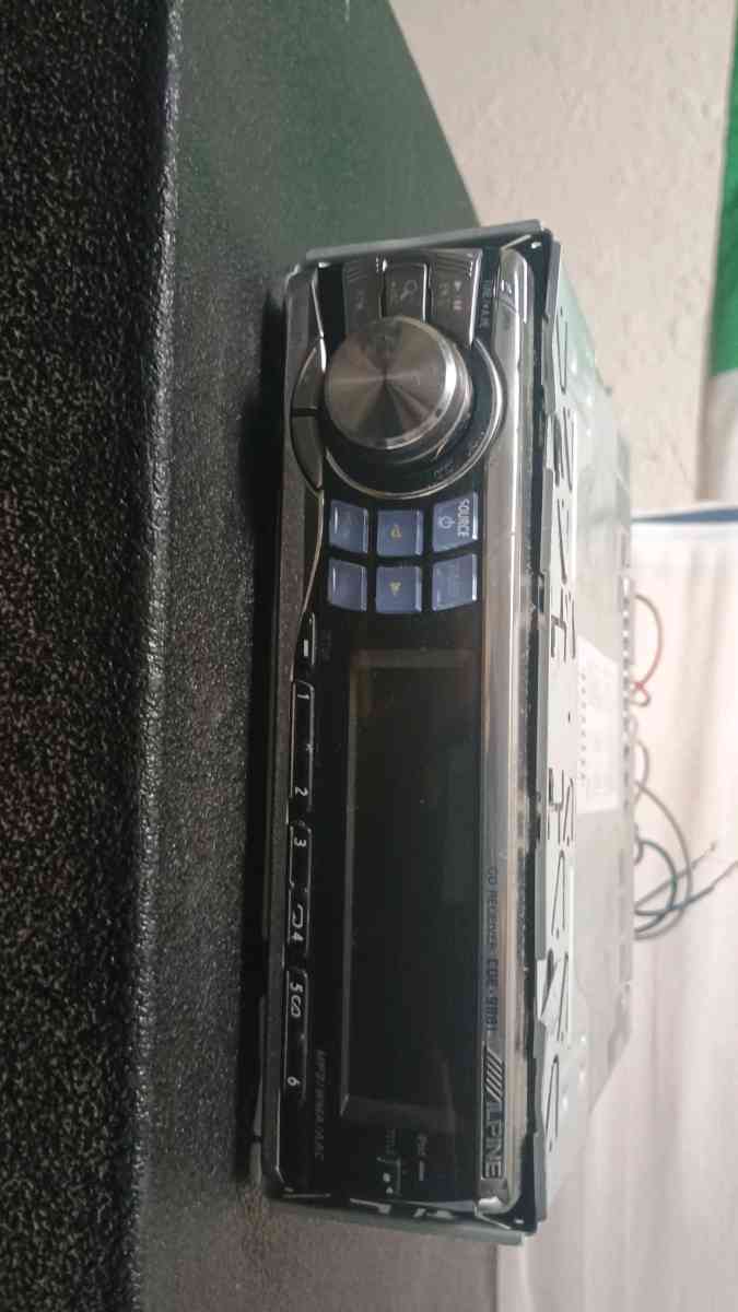Alpine radio
