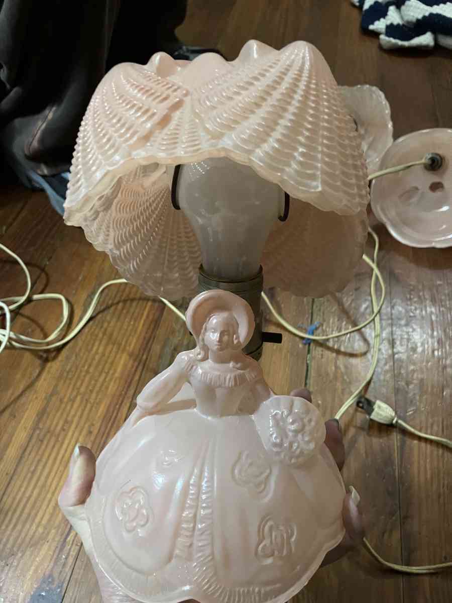 vintage boudoir lamps