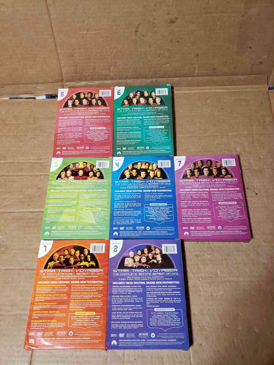 Star Trek Voyager  Full Series Seasons 1 7 Disc DVD Set New