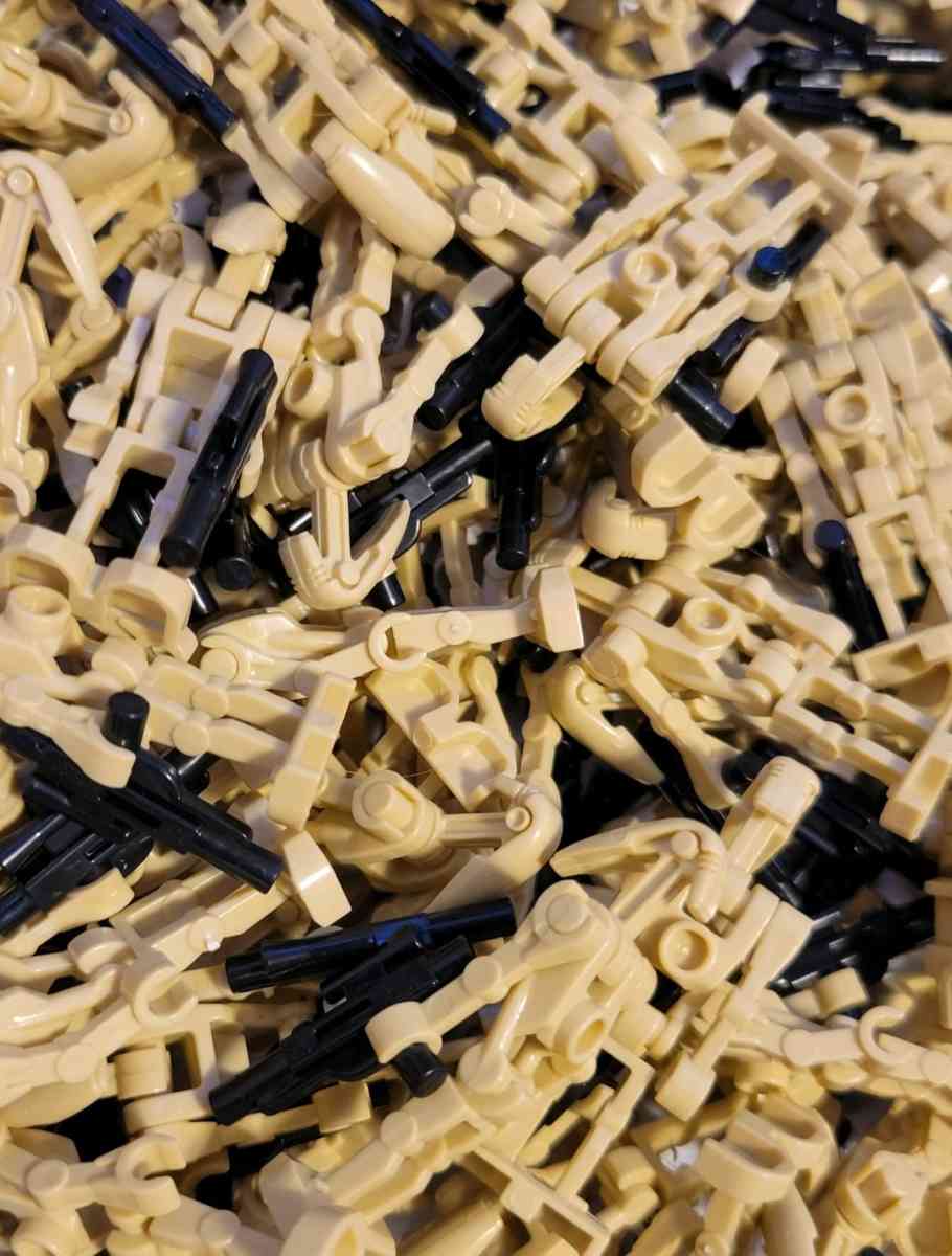 Lot Of 20 Lego Compatible B1 Battle Droids Star Wats Blaster