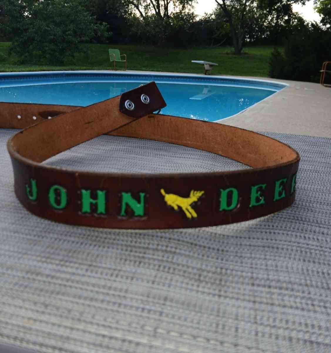 John Deere SpecCast Belt Buckle 40 Inch Leather Belt