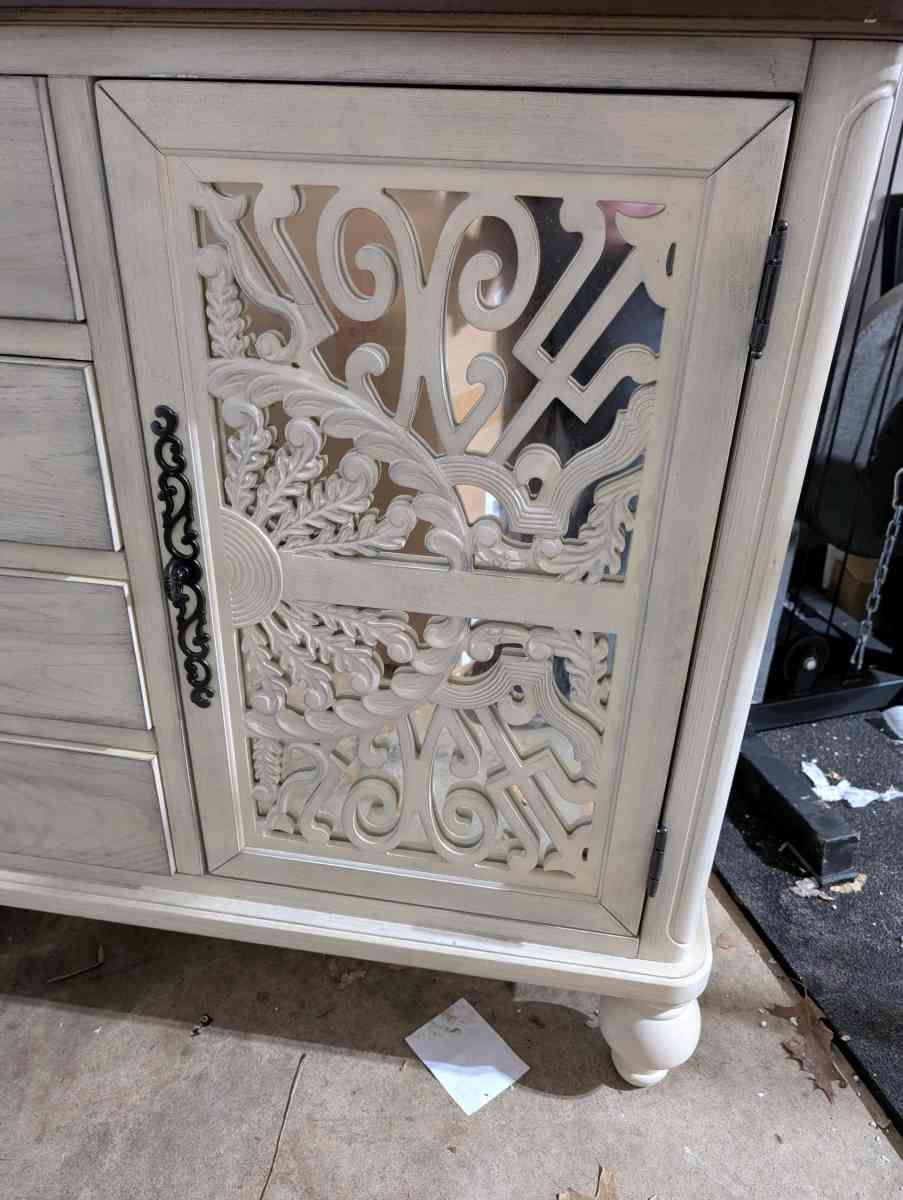 ACME Vermont Console Table