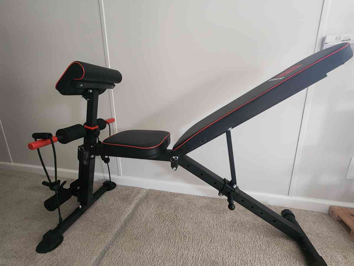 Banco de mancuernas y mesa de pesas plegable