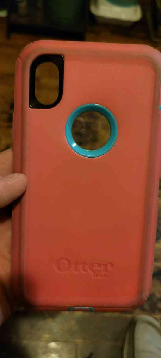 iPhone XR OtterBox Defender Series Case and Holster