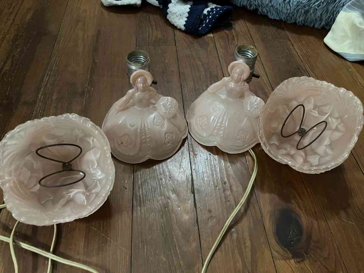 vintage boudoir lamps