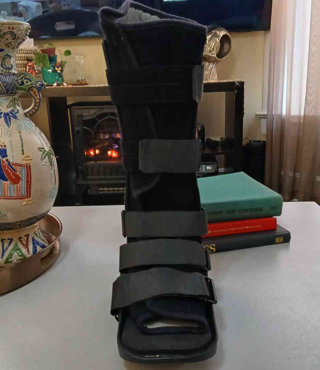 Maxtrax Walker Brace Walking Boots Size M