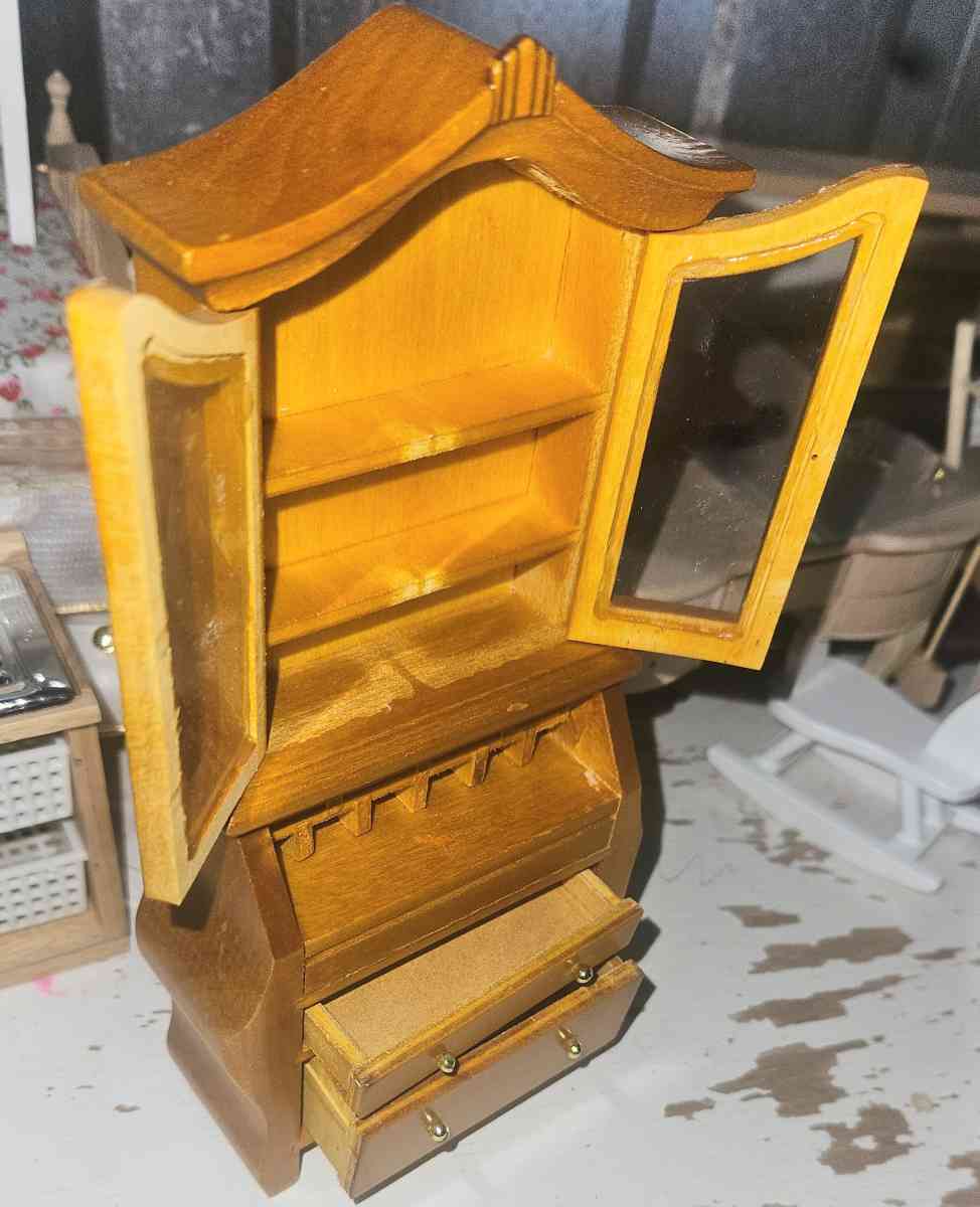 Dollhouse Furnitings NEW