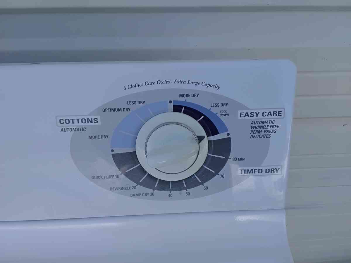 Nice White GE Extra Large Capacity Gas Dryer Like New