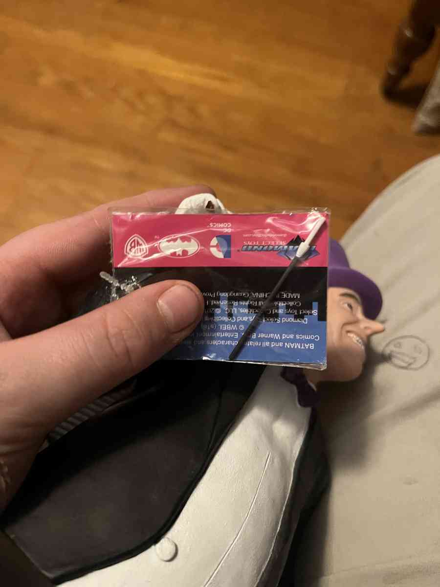 Batman collectible pigi bank penquin