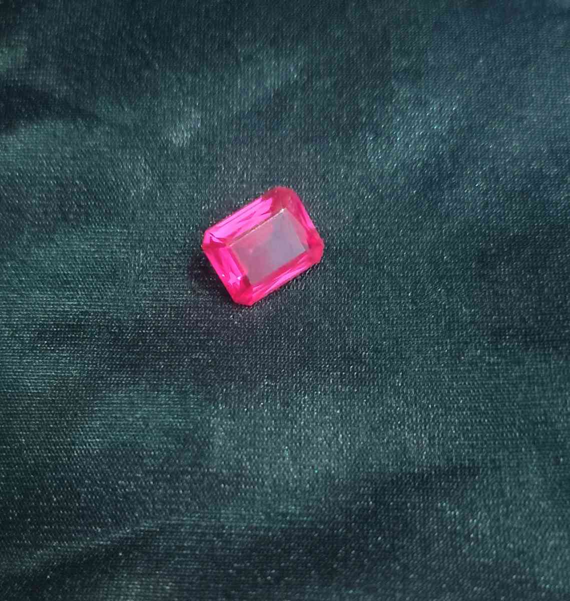 3 CT loose Ruby gemstone