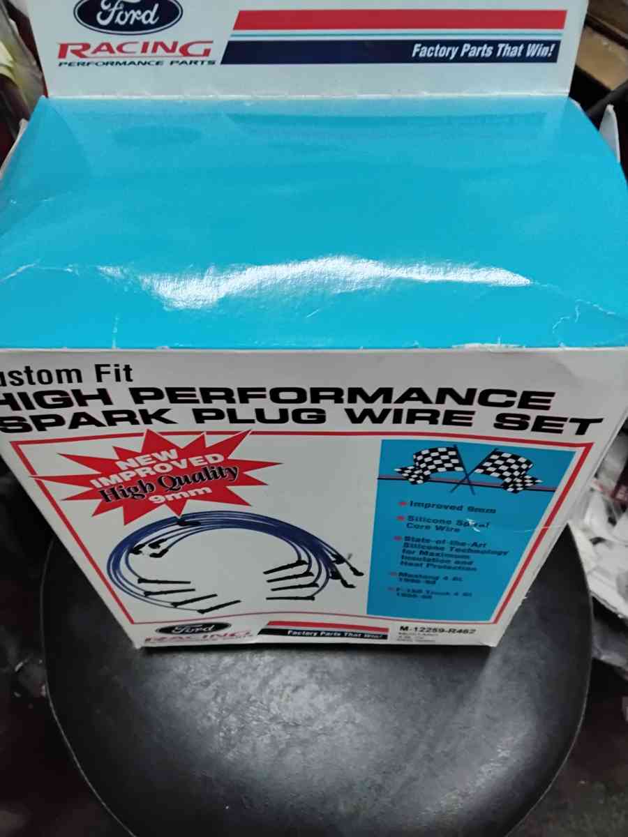 Ford Mustang Spark Plug Wires For 46L Motor Brand New